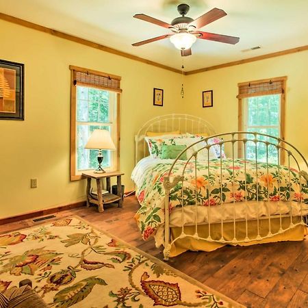 Clearwater Cabin On 10 Acres With Trout Stream! Monterey Экстерьер фото