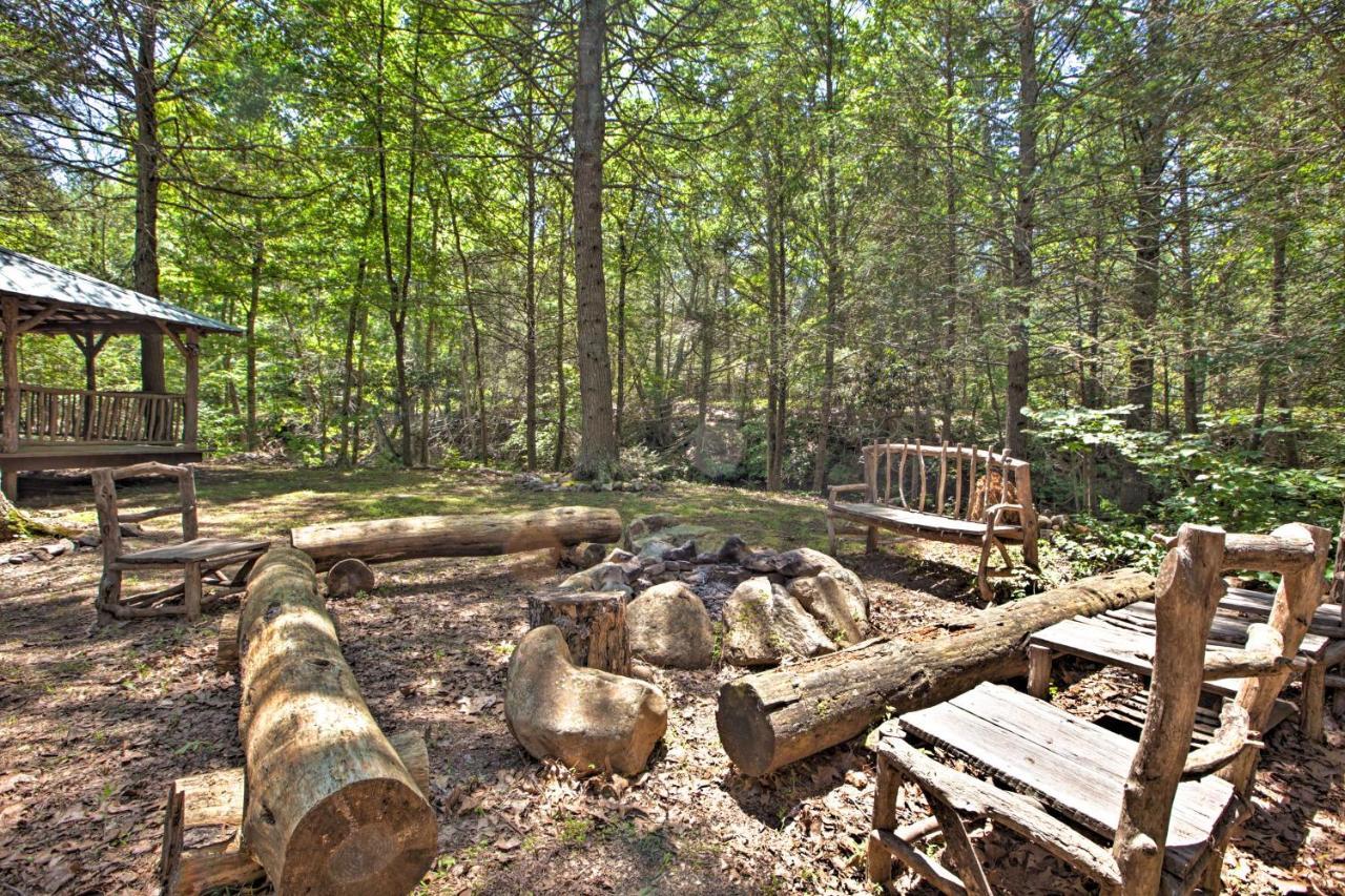 Clearwater Cabin On 10 Acres With Trout Stream! Monterey Экстерьер фото